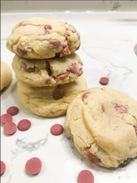 Trendrezept – Ruby Chocolate Raspberry Cookies – Da Vinci News